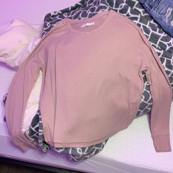 Abercrombie & Fitch Pink Lightweight Sweater - Picture 6 of 6